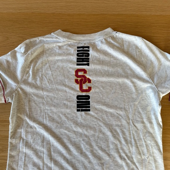 brand new USC athletic tee - Picture 2 of 5